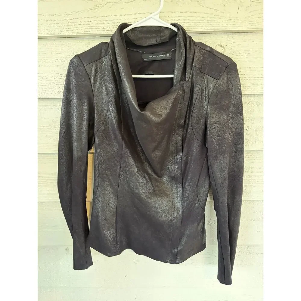 ZARA Woman Metallic Faux Leather Drape Neck Moto Top Jacket Size S - Picture 2 of 6